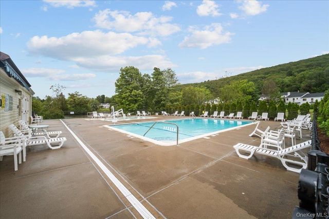 152 Eagleton Drive, Monroe, NY 10950