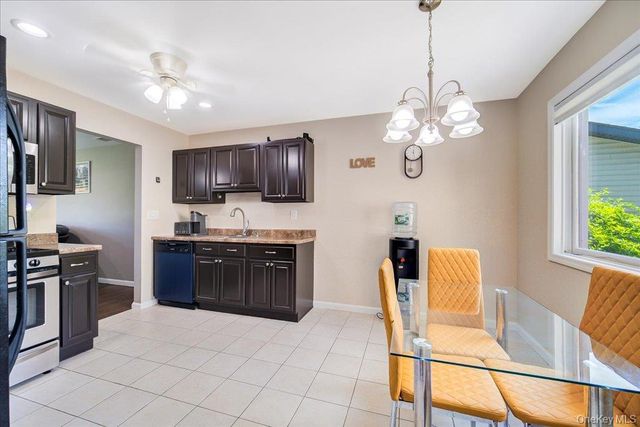 152 Eagleton Drive, Monroe, NY 10950