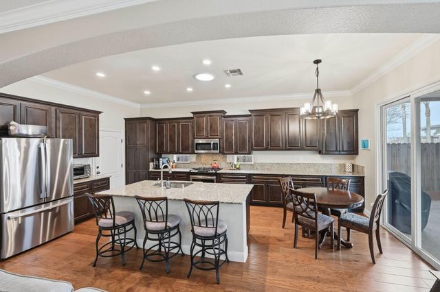 2163 Stockman Cir, Folsom, CA 95630