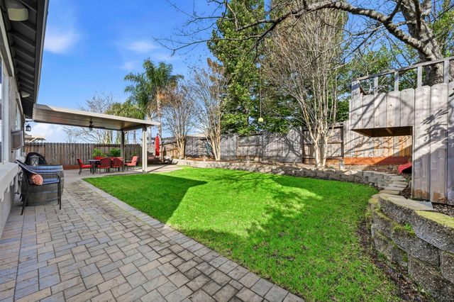 2163 Stockman Cir, Folsom, CA 95630