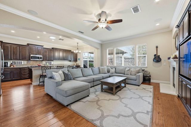 2163 Stockman Cir, Folsom, CA 95630