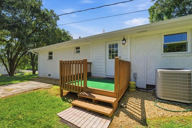 498 Cedar St, Dalton, GA 30720