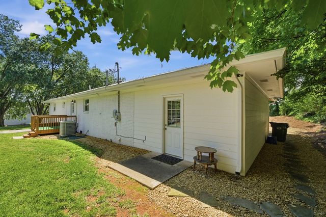 498 Cedar St, Dalton, GA 30720