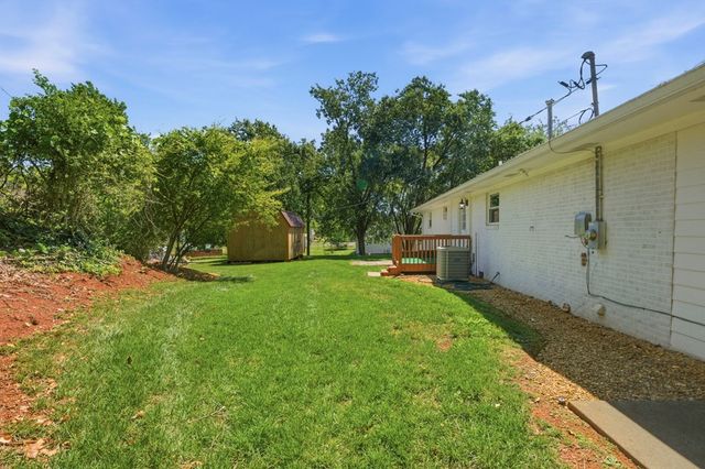 498 Cedar St, Dalton, GA 30720
