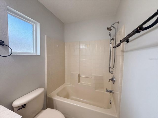 1360 WILDBERRY LANE, Deltona, FL 32725