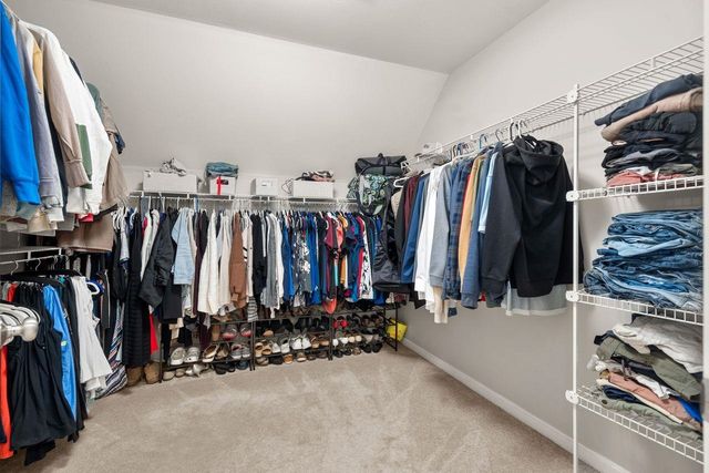 5 Harvest Lane, Bedford, NH 03110