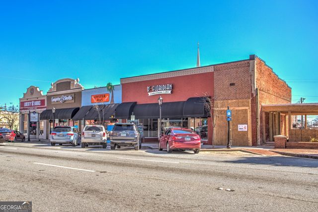 2412 Malster Lane, Lawrenceville, GA 30043