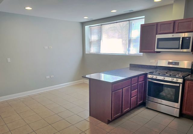 1937 W Granville Avenue 1GE, Chicago, IL 60660