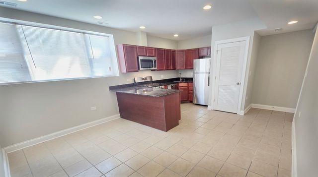 1937 W Granville Avenue 1GE, Chicago, IL 60660