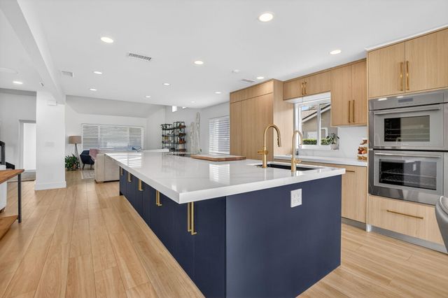 17421 Spring Tree Lane, Boca Raton, FL 33487