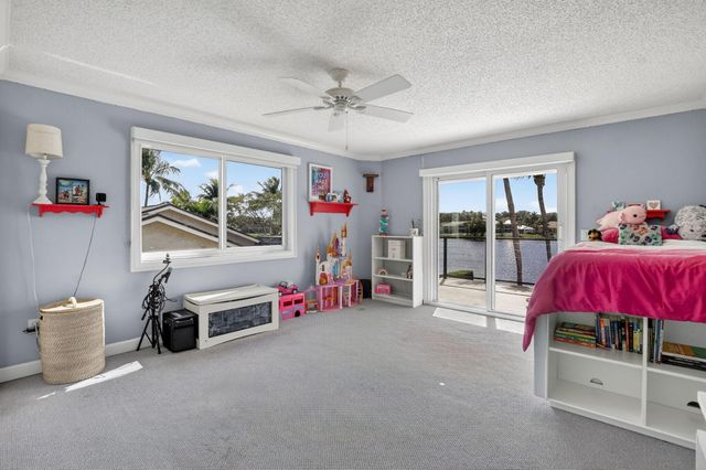 17421 Spring Tree Lane, Boca Raton, FL 33487