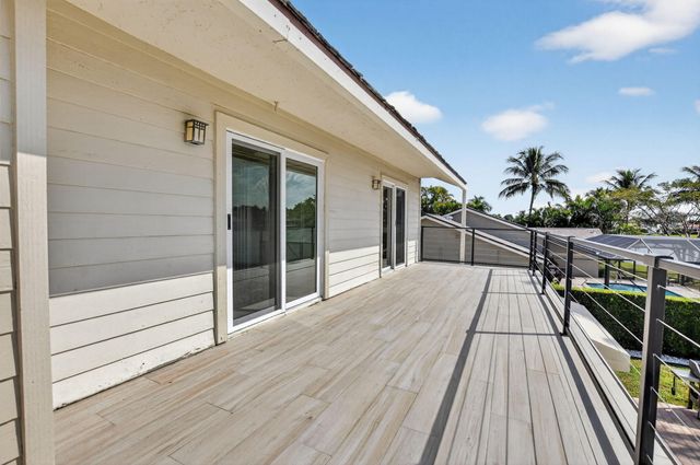 17421 Spring Tree Lane, Boca Raton, FL 33487