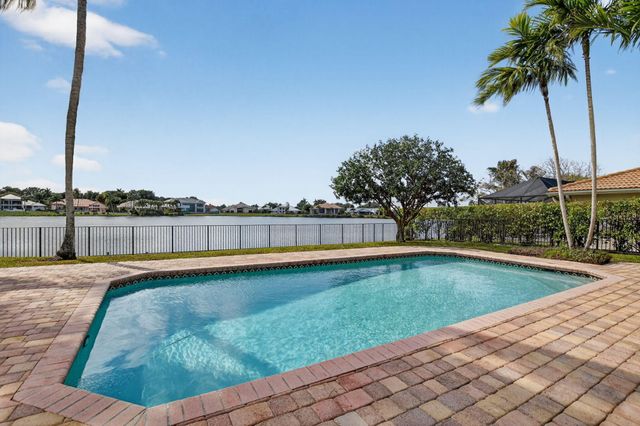 17421 Spring Tree Lane, Boca Raton, FL 33487