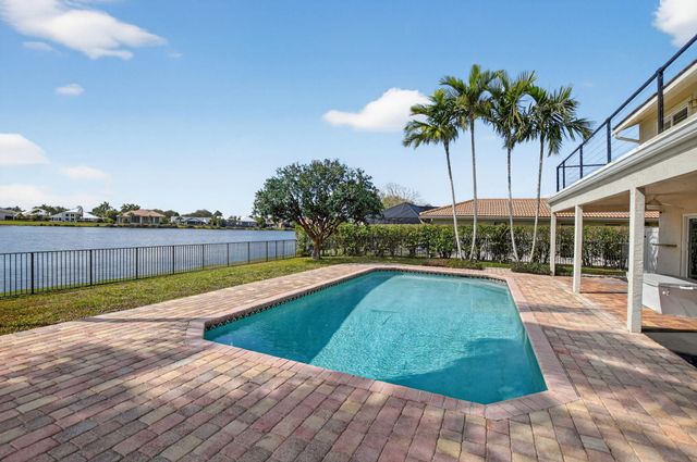 17421 Spring Tree Lane, Boca Raton, FL 33487