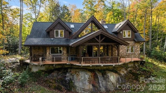 165 Winding Trail, Burnsville, NC 28714
