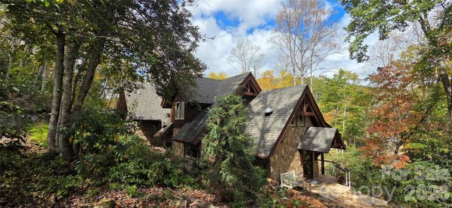 165 Winding Trail, Burnsville, NC 28714