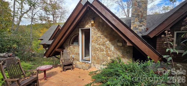 165 Winding Trail, Burnsville, NC 28714