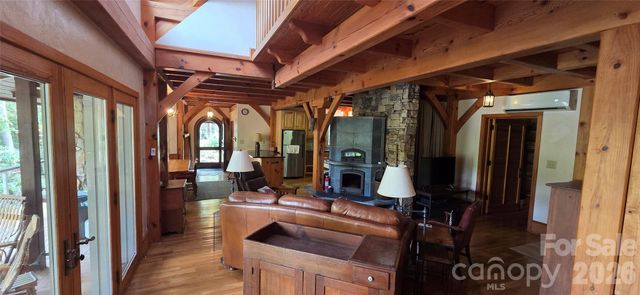 165 Winding Trail, Burnsville, NC 28714