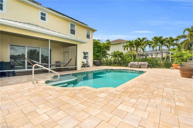 1804 Cayon CT, Cape Coral, FL 33991
