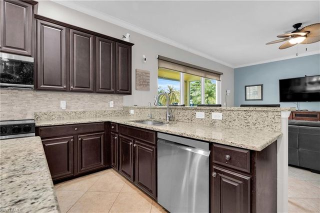 1804 Cayon CT, Cape Coral, FL 33991