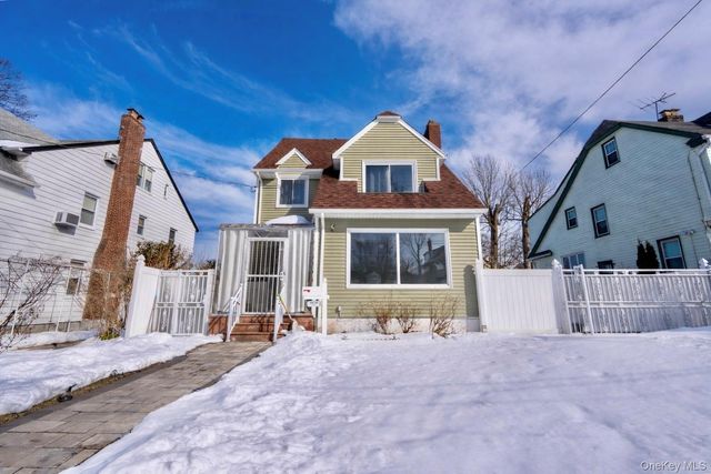 29-35 162nd Street, Flushing, NY 11358