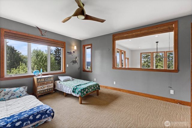 1745 Academy Road, Bellingham, WA 98226