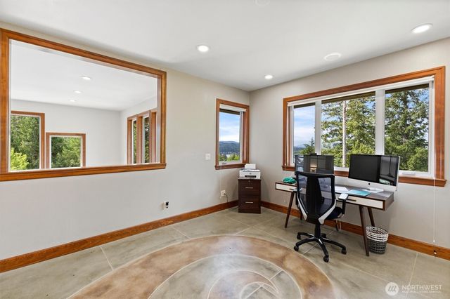 1745 Academy Road, Bellingham, WA 98226