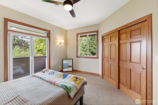 1745 Academy Road, Bellingham, WA 98226