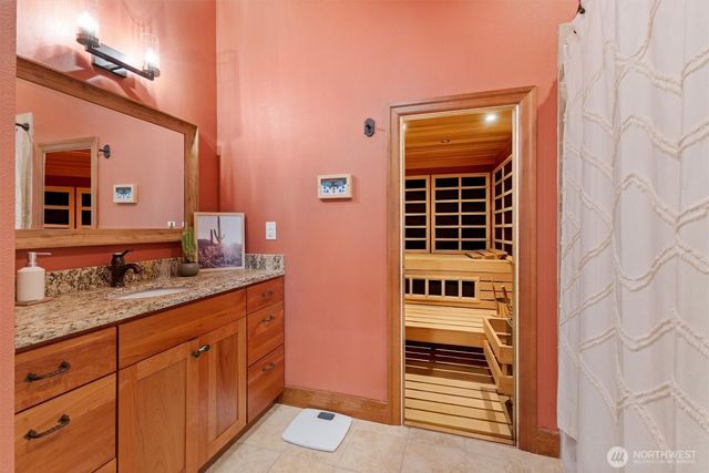 1745 Academy Road, Bellingham, WA 98226