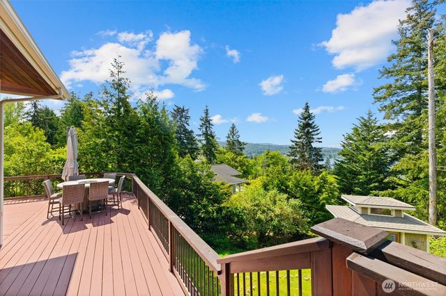 1745 Academy Road, Bellingham, WA 98226
