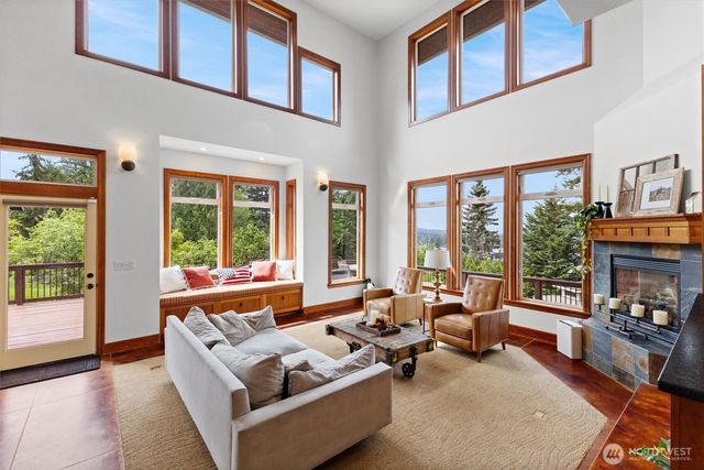 1745 Academy Road, Bellingham, WA 98226