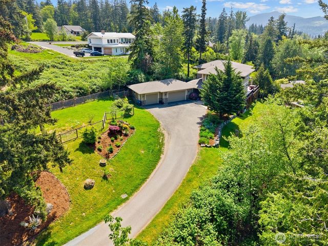 1745 Academy Road, Bellingham, WA 98226