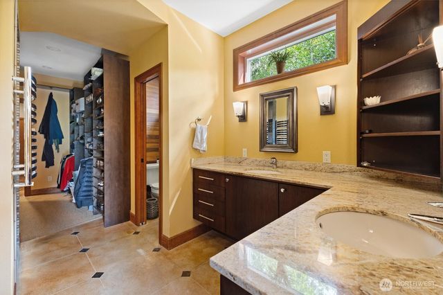 1745 Academy Road, Bellingham, WA 98226