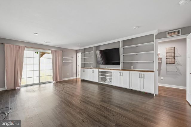 110 NATHAN DR, Cinnaminson, NJ 08077