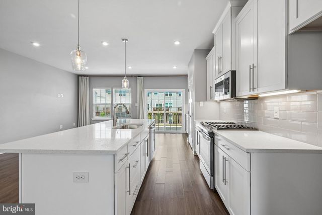 110 NATHAN DR, Cinnaminson, NJ 08077