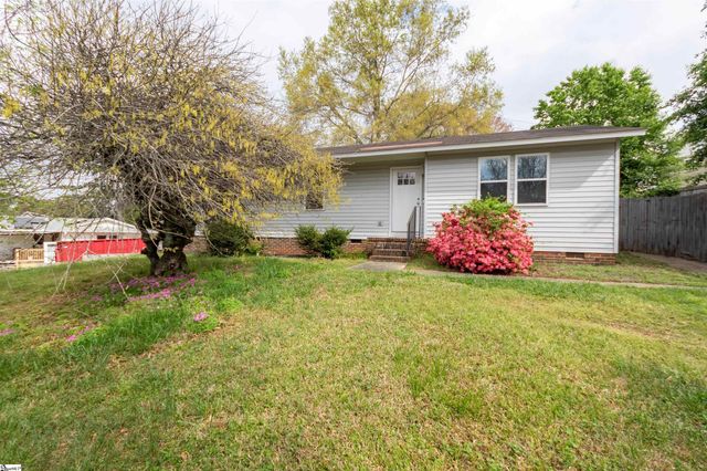 506 Rotterdam Road, Easley, SC 29640