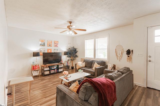 506 Rotterdam Road, Easley, SC 29640