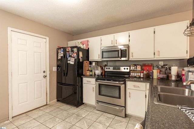 506 Rotterdam Road, Easley, SC 29640