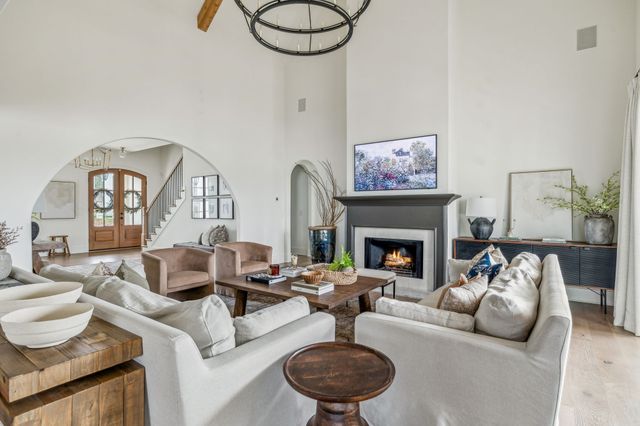 2211 Brakeman Ln, Thompsons Station, TN 37179