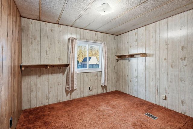 8054 N Gale Road, Otisville, MI 48463