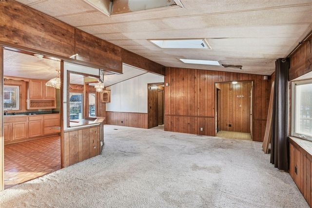 8054 N Gale Road, Otisville, MI 48463