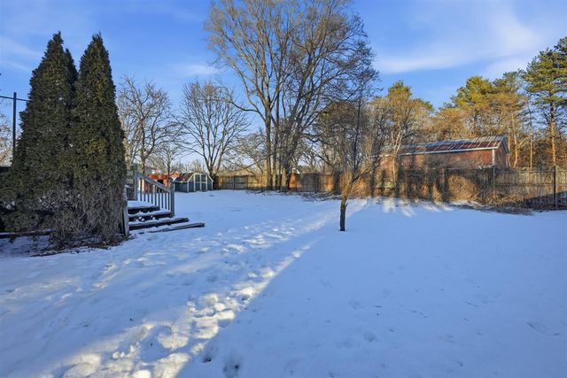 8054 N Gale Road, Otisville, MI 48463