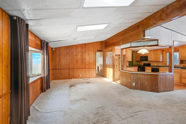 8054 N Gale Road, Otisville, MI 48463