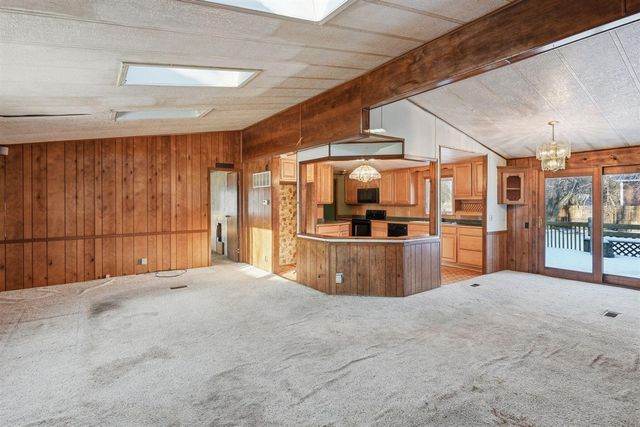 8054 N Gale Road, Otisville, MI 48463