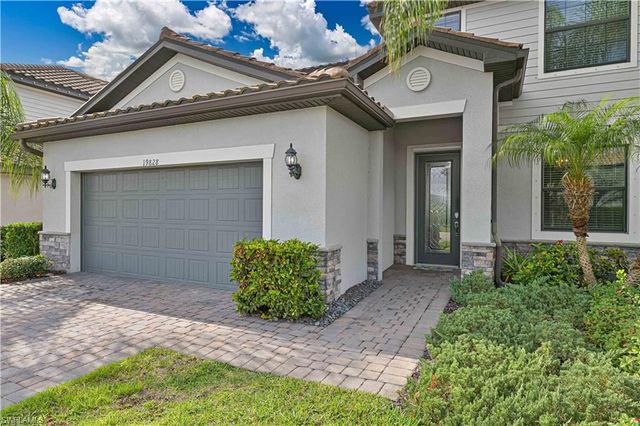 19828 Beechcrest PL, Estero, FL 33928