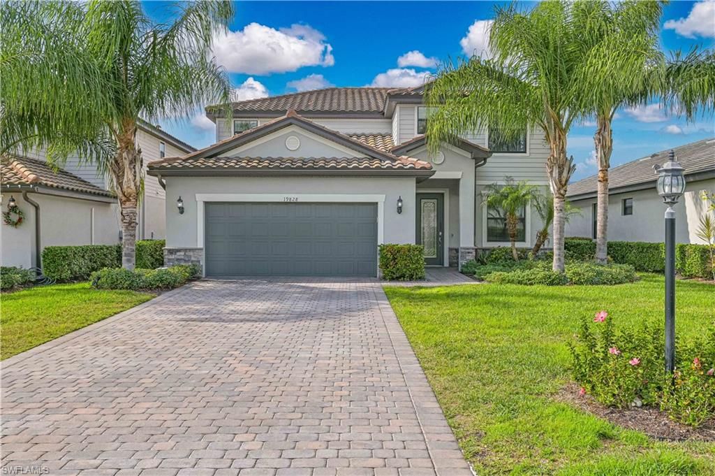 19828 Beechcrest PL, Estero, FL 33928
