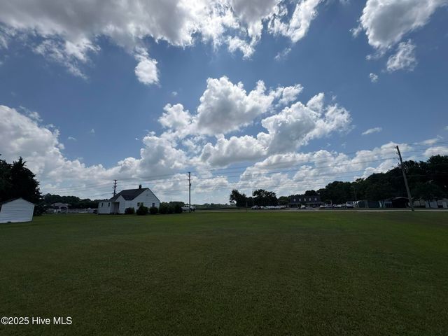 4702 Nash Street N, Wilson, NC 27896