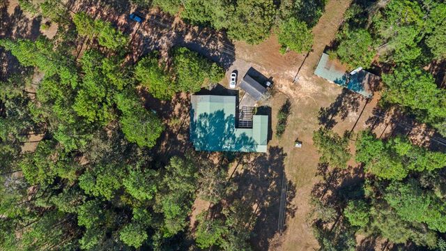 14 Oak Ridge Rd., Sumrall, MS 39482