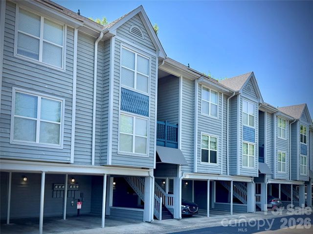 517 N Graham Street, Charlotte, NC 28202
