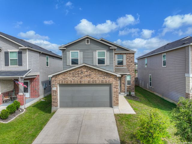 1935 Brandywine, New Braunfels, TX 78130